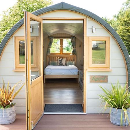 Отель Glamping At South Lytchett Manor Пул Экстерьер фото