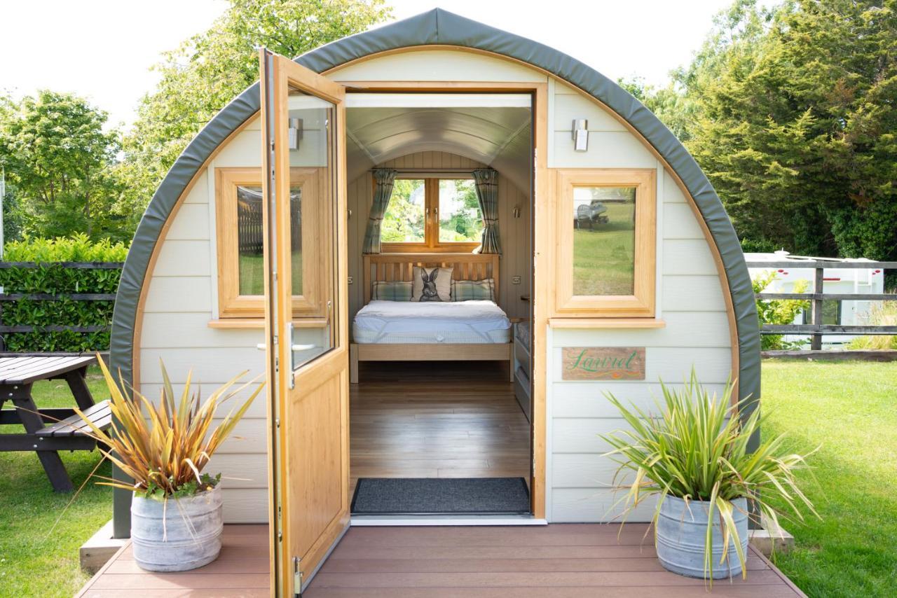 Отель Glamping At South Lytchett Manor Пул Экстерьер фото