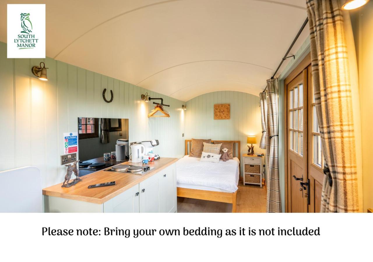Отель Glamping At South Lytchett Manor Пул Экстерьер фото